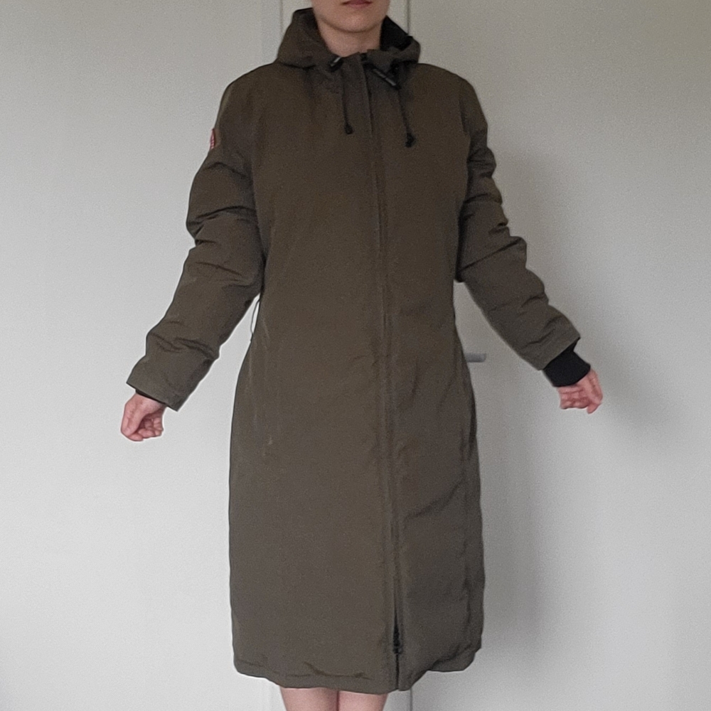 Canada Goose XL Whistler Parka in Olive Green